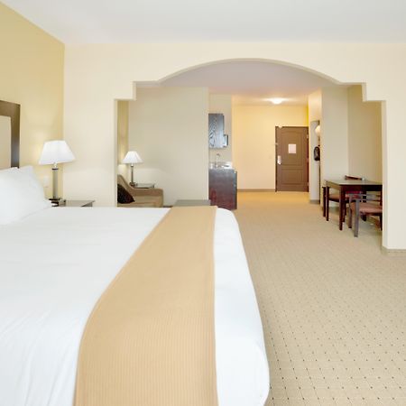 Holiday Inn Express Georgetown By Ihg Exteriör bild