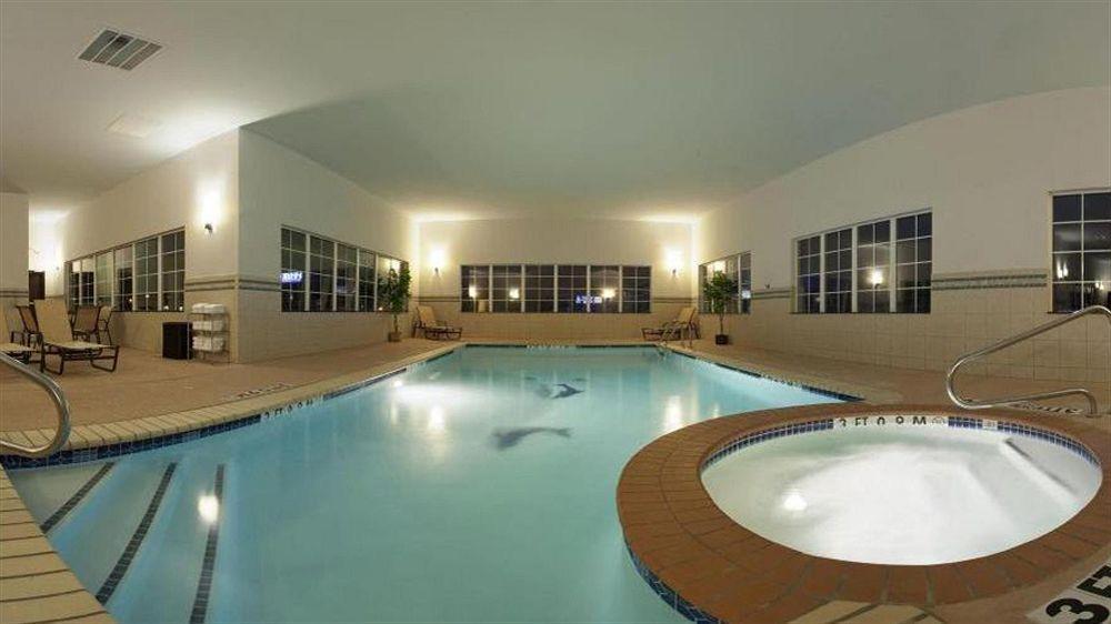 Holiday Inn Express Georgetown By Ihg Exteriör bild